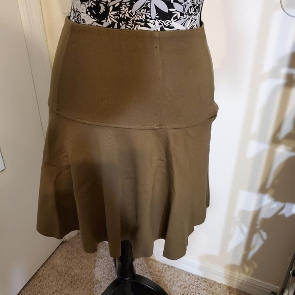 Free people  ruffles  hunter green , Aline  peplum skirt - Picture 6 of 12